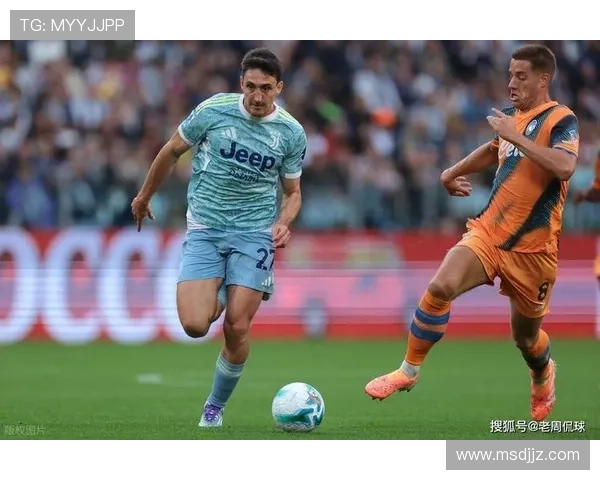 尤文图斯官方宣布卡巴尔右大腿肌肉受伤需两周后复查恢复情况